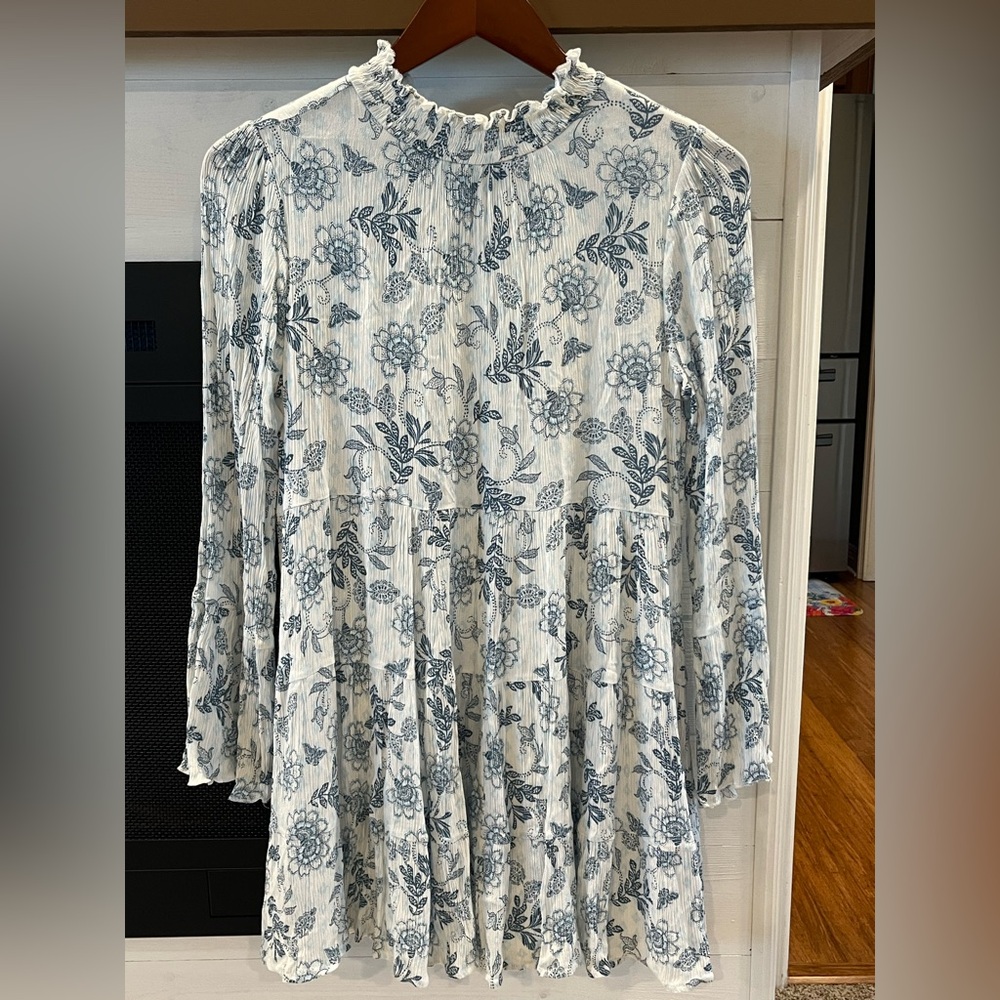 Alter’d State long sleeve high neck dress size small